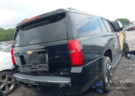2017 Chevrolet Suburban Premier z USA, uszkodzony, nr VIN 1GNSKJKC6HR225604